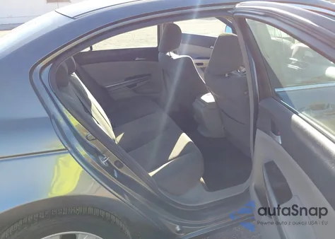 2008 Honda Accord 2.4 Ex from USA, damaged, VIN 1HGCP26718A130174